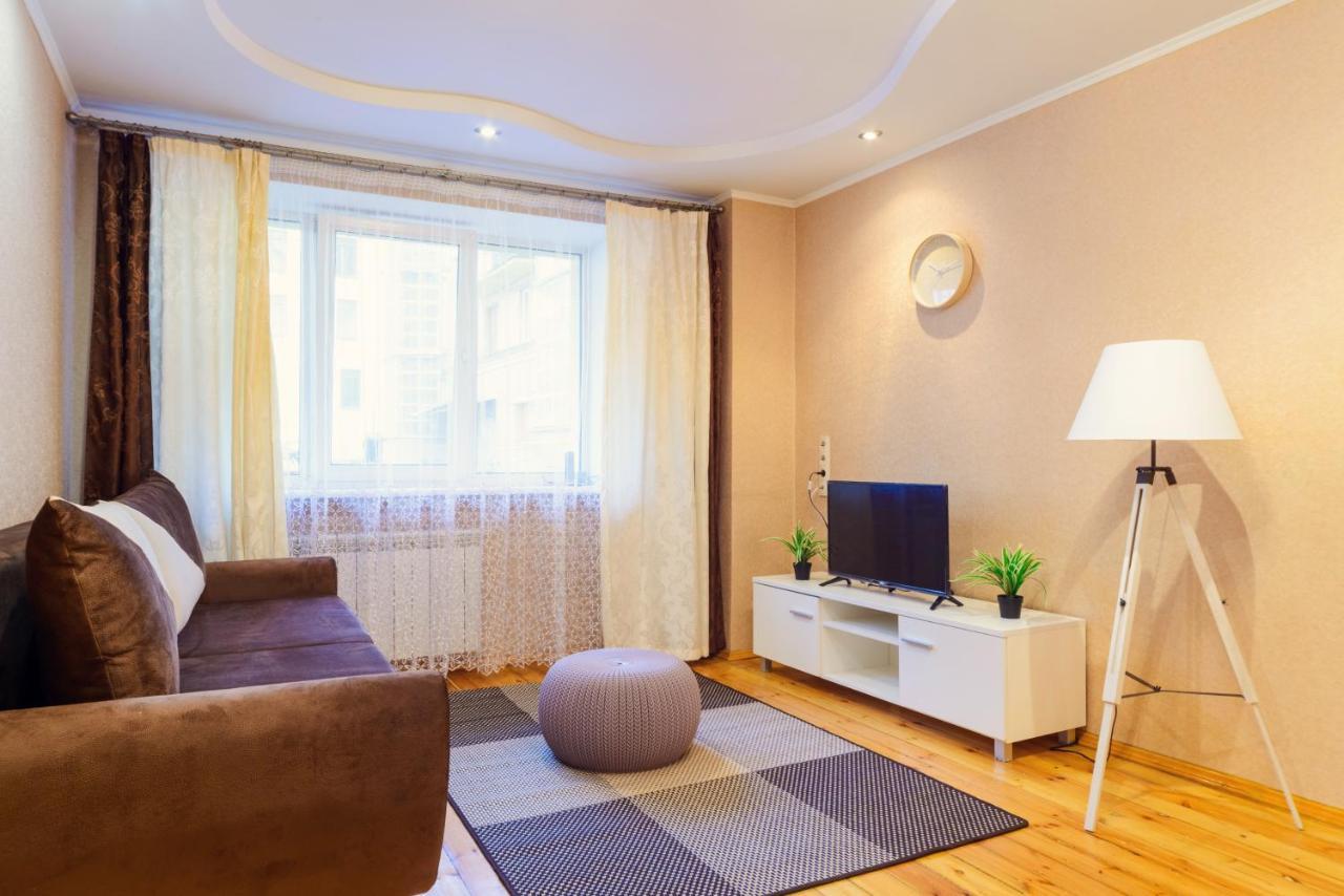 Bright Apartments On Internatsionalnaya Minsk Esterno foto