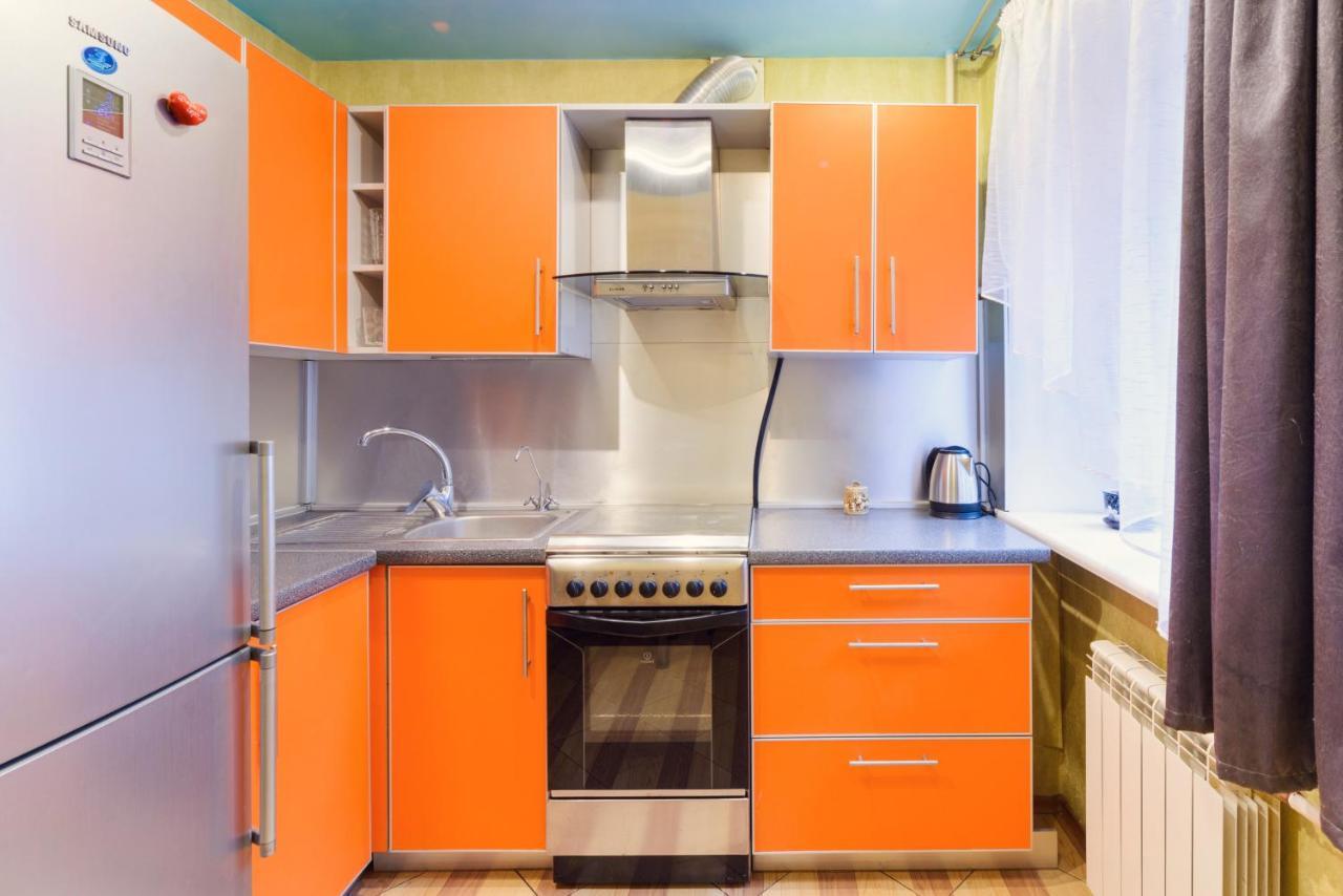 Bright Apartments On Internatsionalnaya Minsk Esterno foto