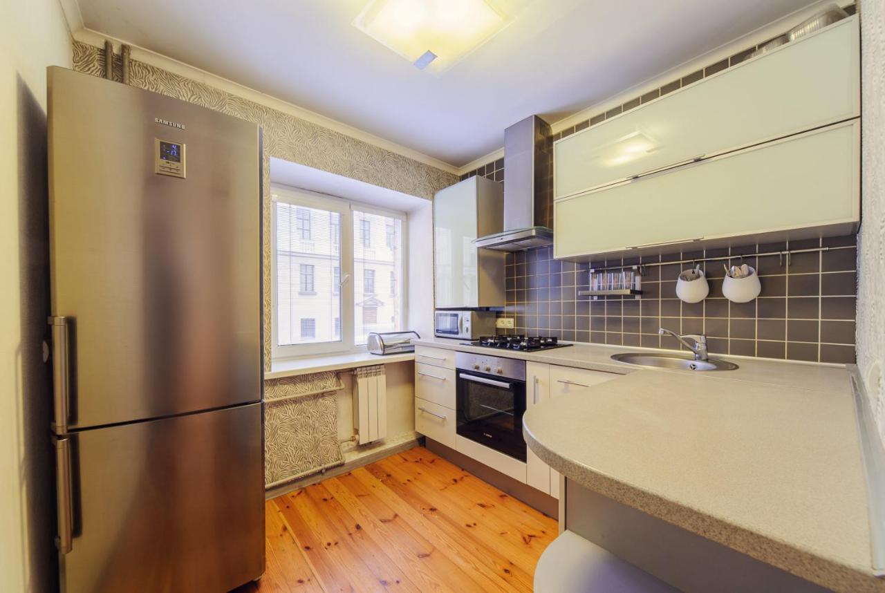 Bright Apartments On Internatsionalnaya Minsk Esterno foto